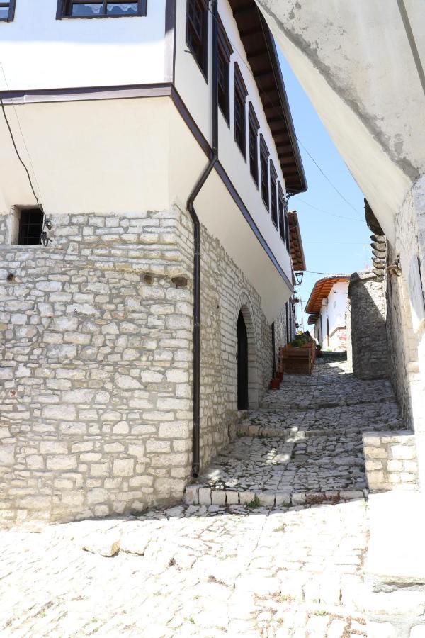 Villa Athina In Berat Castle - Since 1741 Exteriér fotografie